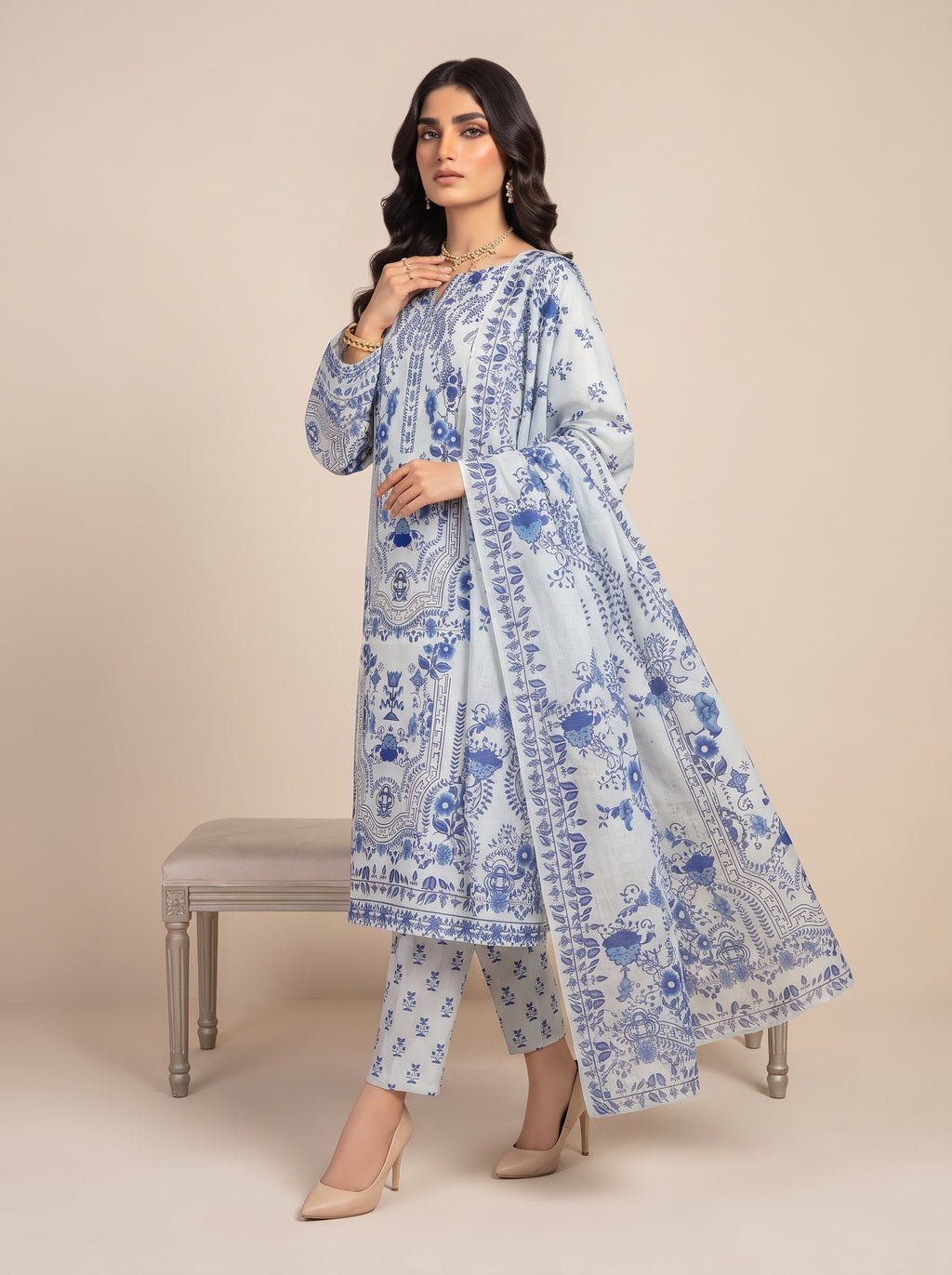 Blue & White Printed Shamooz Silk 3 Piece Suit