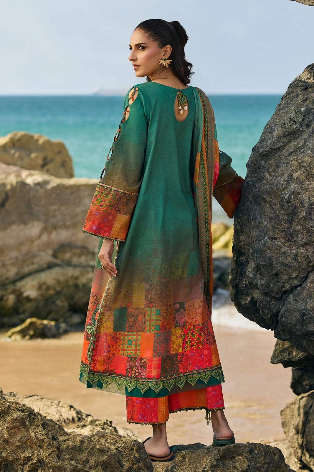 Emerald Forest – Embroidered Lawn 3-Piece Suit