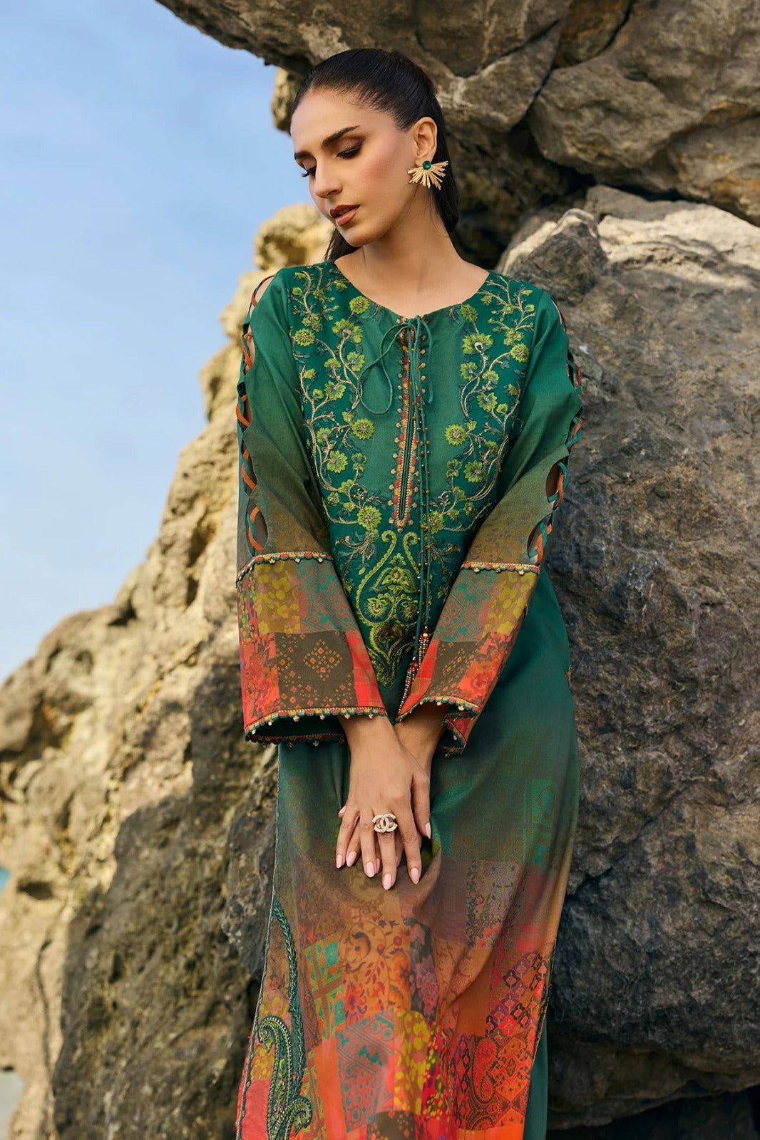 Emerald Forest – Embroidered Lawn 3-Piece Suit