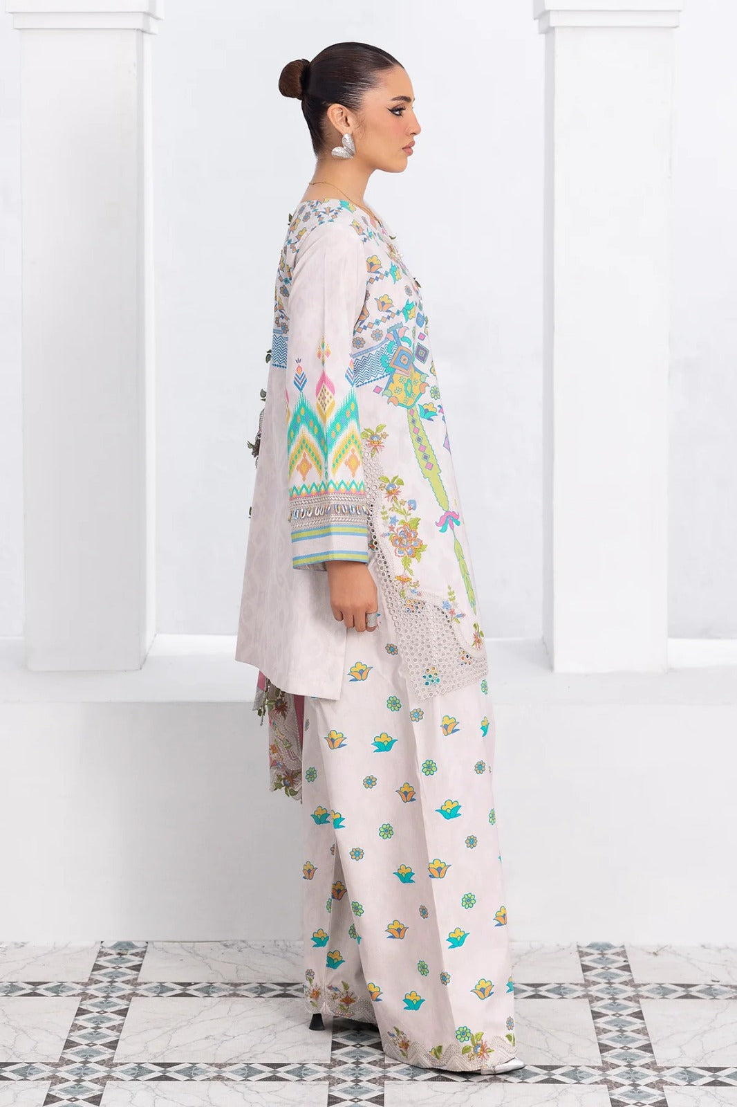Off-White Printed 3-Piece Lawn Suit